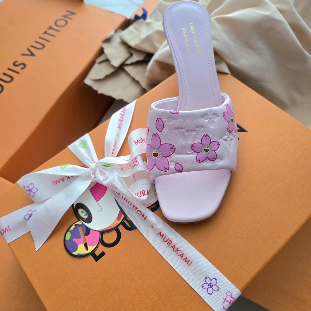 🌸 Louis Vuitton TAKASHI MURAKAMI CHERRY BLOSSOM 🌸Pink Floral Women's Heels - Picture 2 of 2